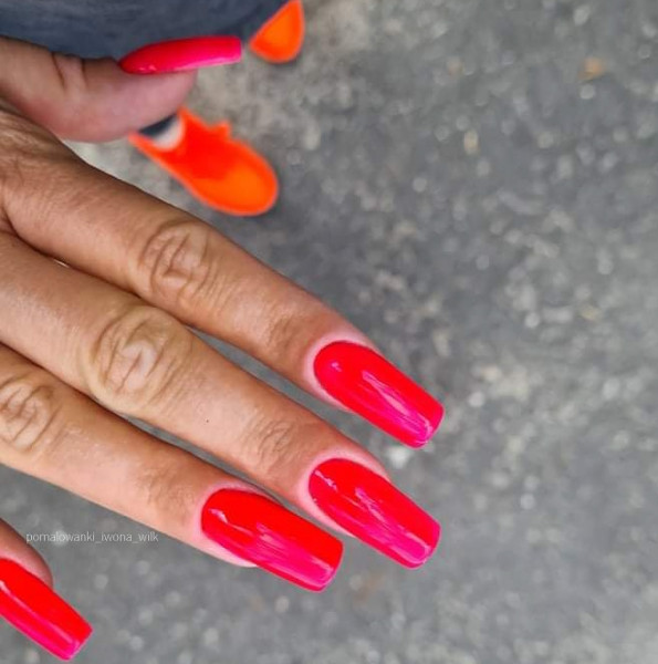 Paznokcie Hot 🔥 neonowe manicure