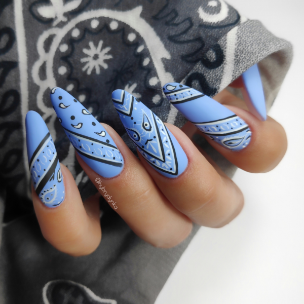 Paznokcie Bandana nails