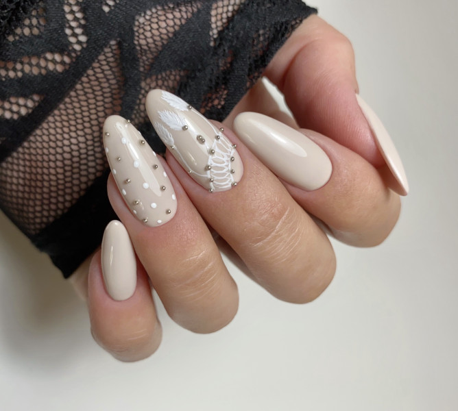 Wedding nails