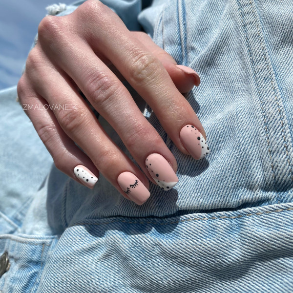 Paznokcie Nude nails art