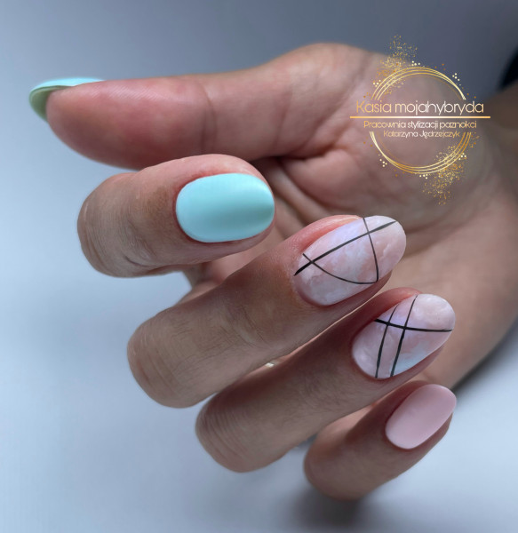 Geometra w pastelach