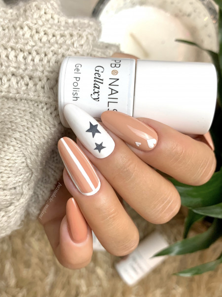 Paznokcie Nude nails