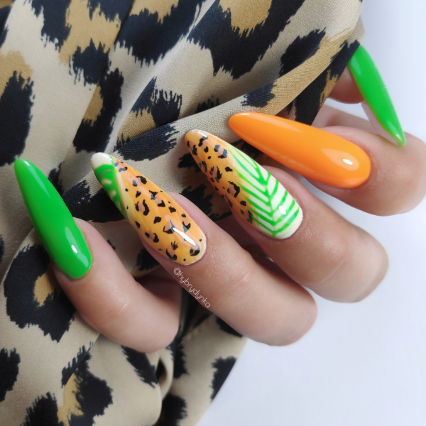 Jungle nails