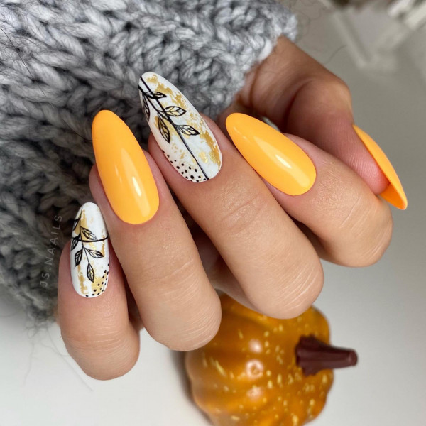 Paznokcie Jesiennie pomarańczowe paznokcie