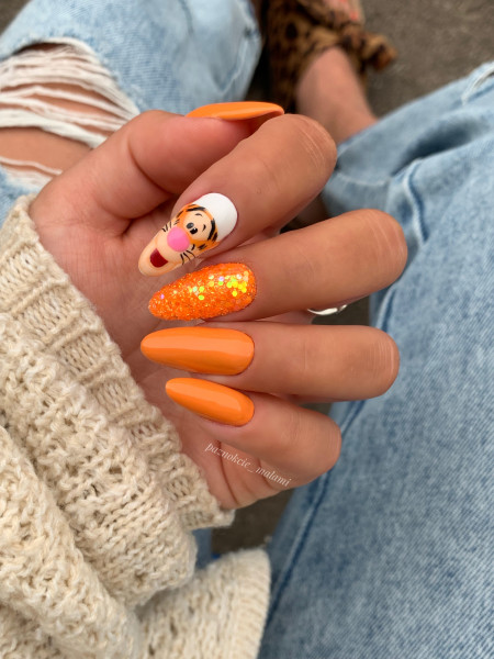 Paznokcie Disney nails